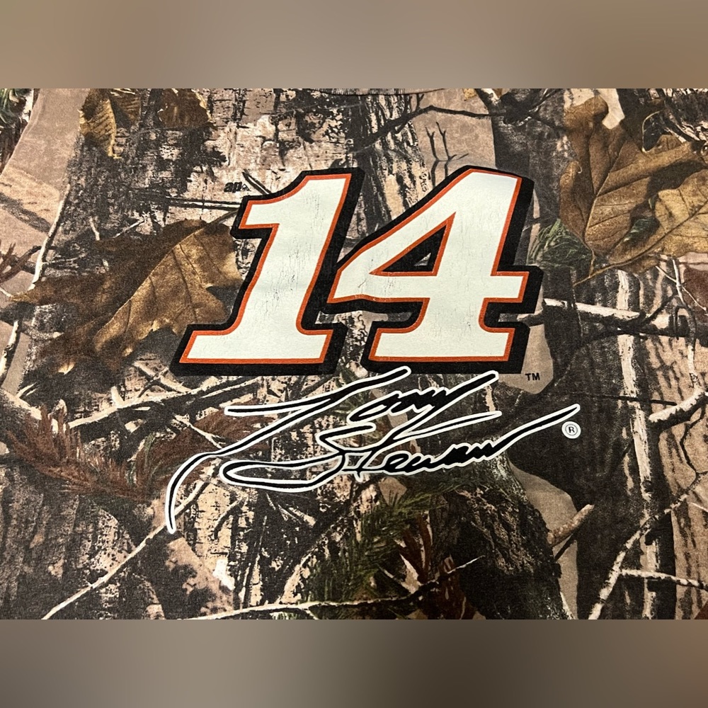 Nascar Tony Stewart #14 Mens XL Camo Racing T-Shirt Short Sleeve Chase Authentic
